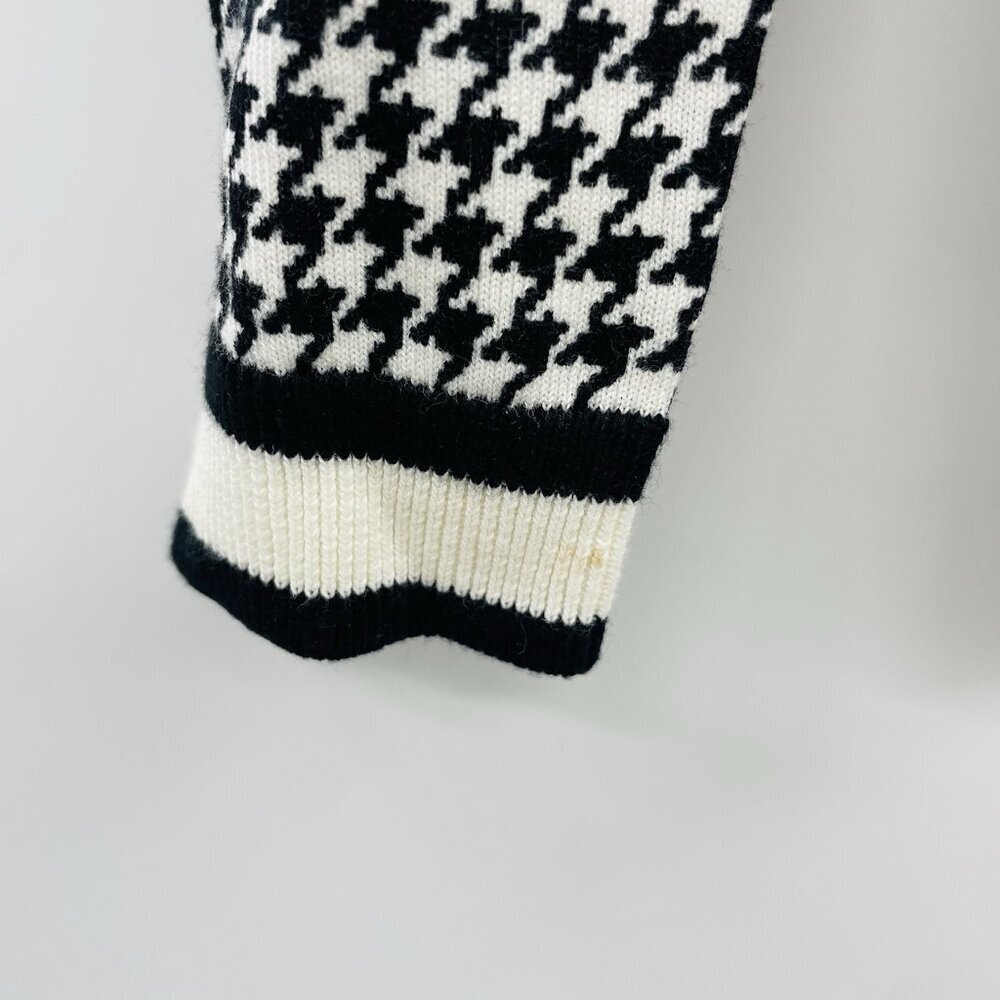 Talbots Petite Womens Size P Houndstooth Charming Cardigan Sweater in Black 2192 - Picture 4 of 7